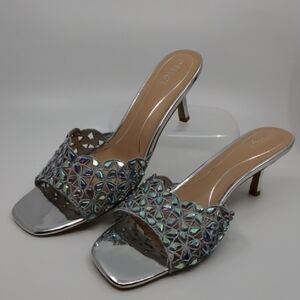 Rouge Helium Silver and Iridescent Heels